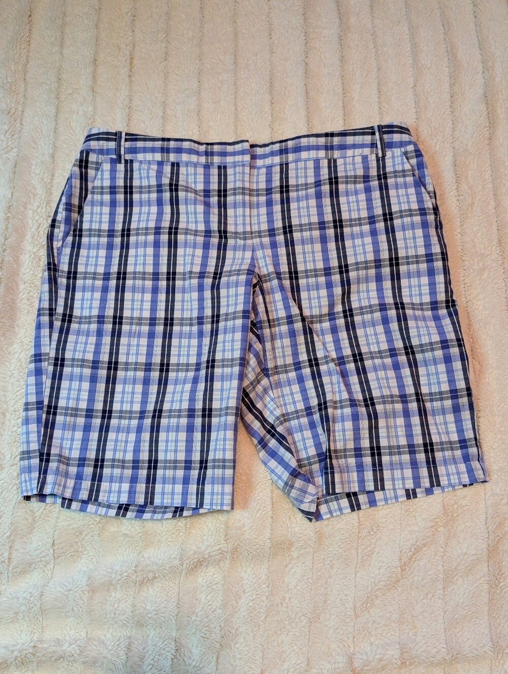Women's Izod Blue and White Plaid Button-Front Short
